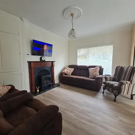 Farnaught Apartment, Lough Rynn, Mohill *