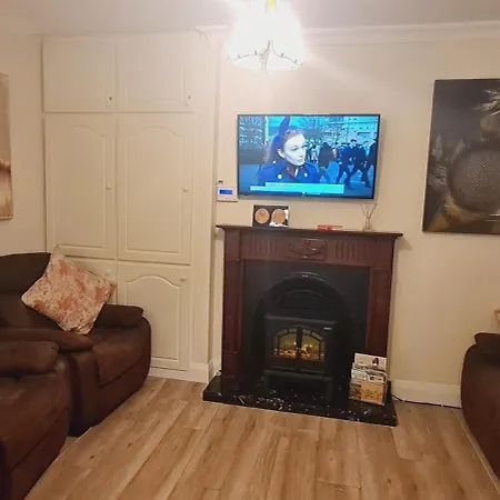 Farnaught Apartment, Lough Rynn, Mohill شقة Farnaght