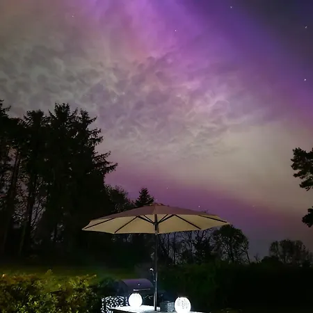 Farnaught Apartment, Lough Rynn, Mohill شقة